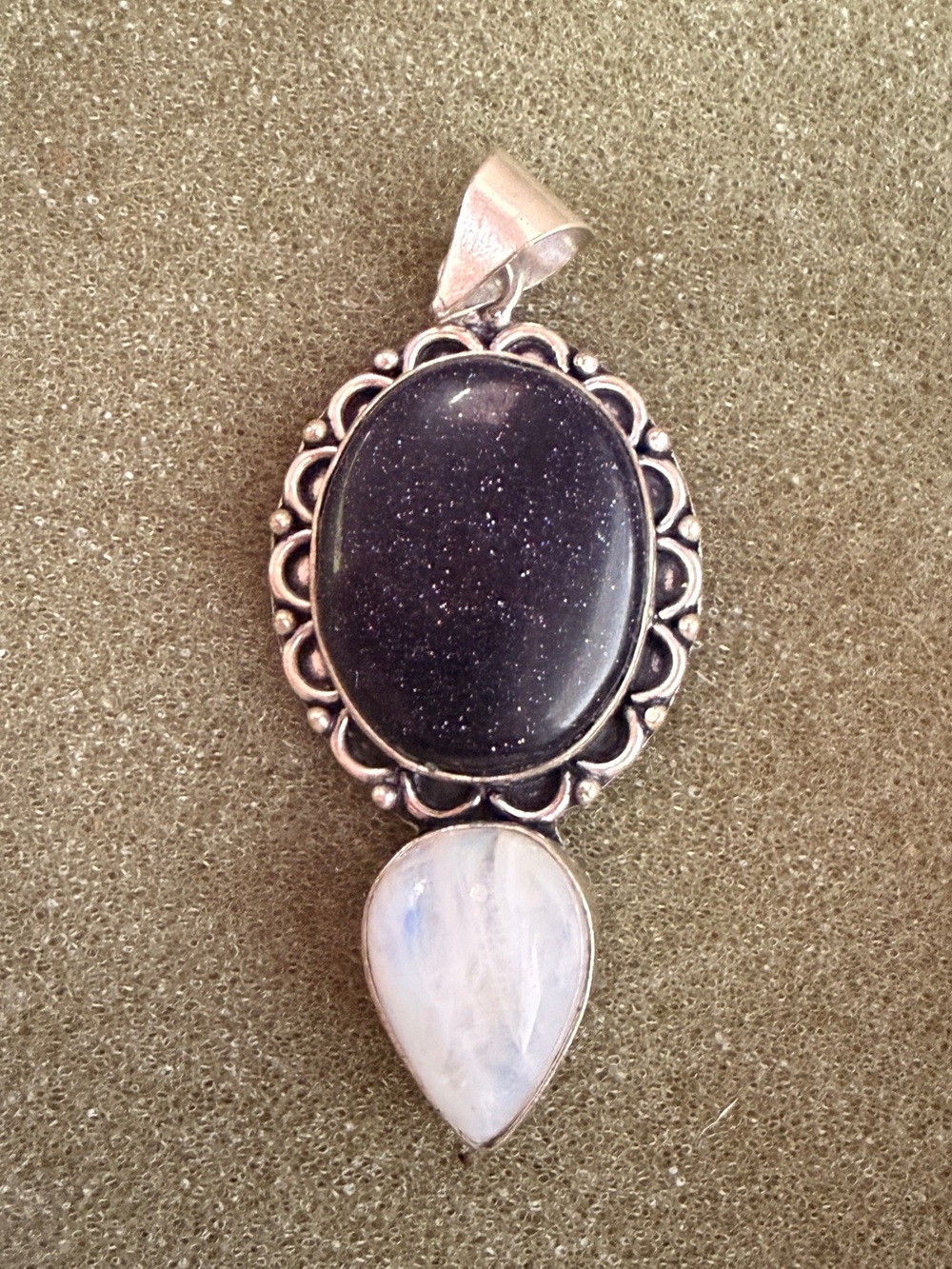Vintage Sterling Silver Black Goldstone and Moonstone Drop Pendant